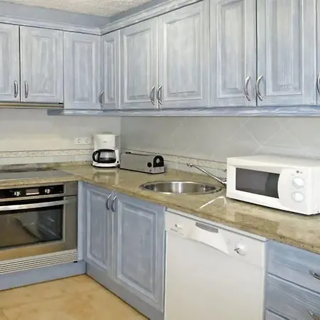 Hotel 107068 - House In
